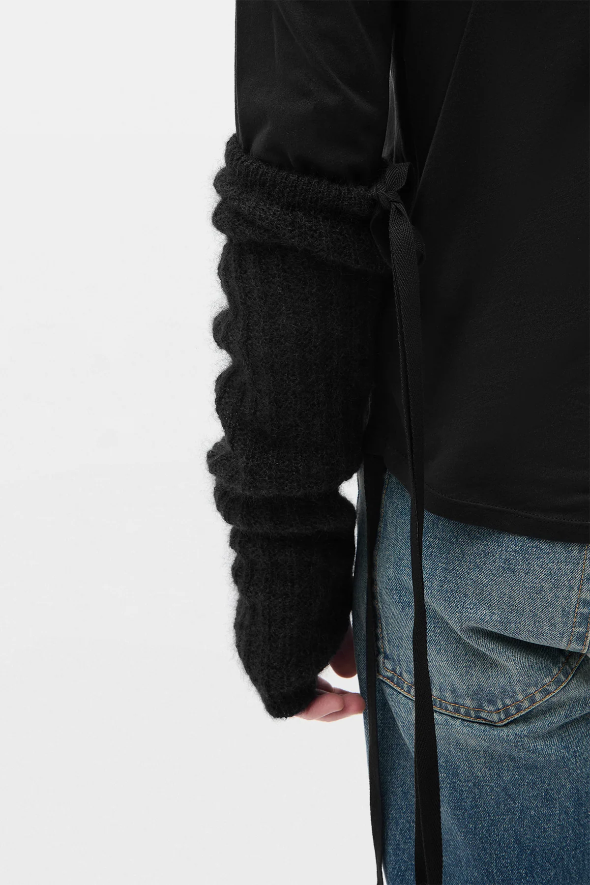 Mea Knitted Gauntlets - Image 3