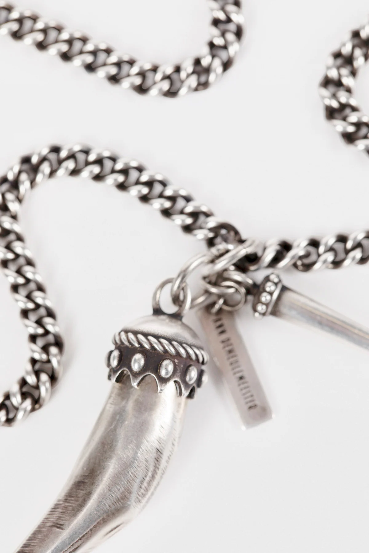 Mikke Chunky Necklace With Charm - Image 4