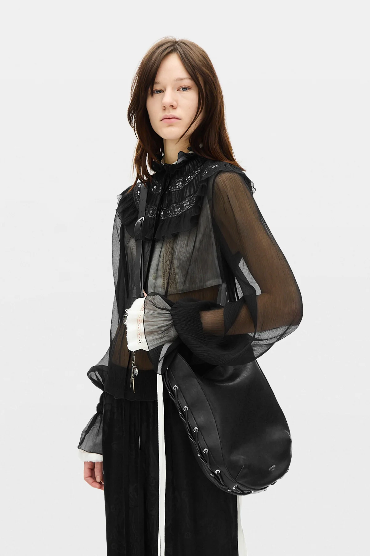 Ravdna Medium Shoulder Bag - Image 4