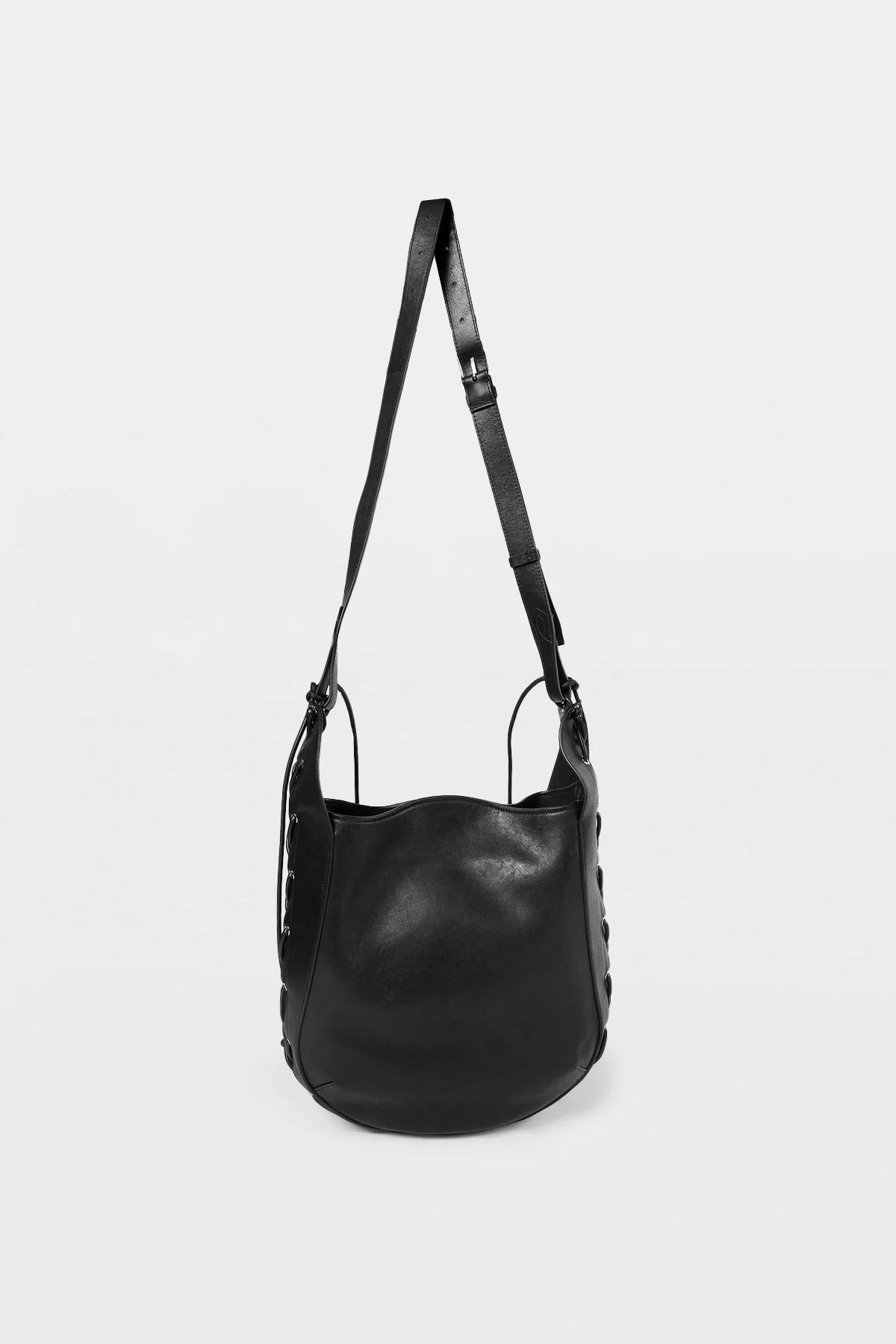 Ravdna Medium Shoulder Bag - Image 5